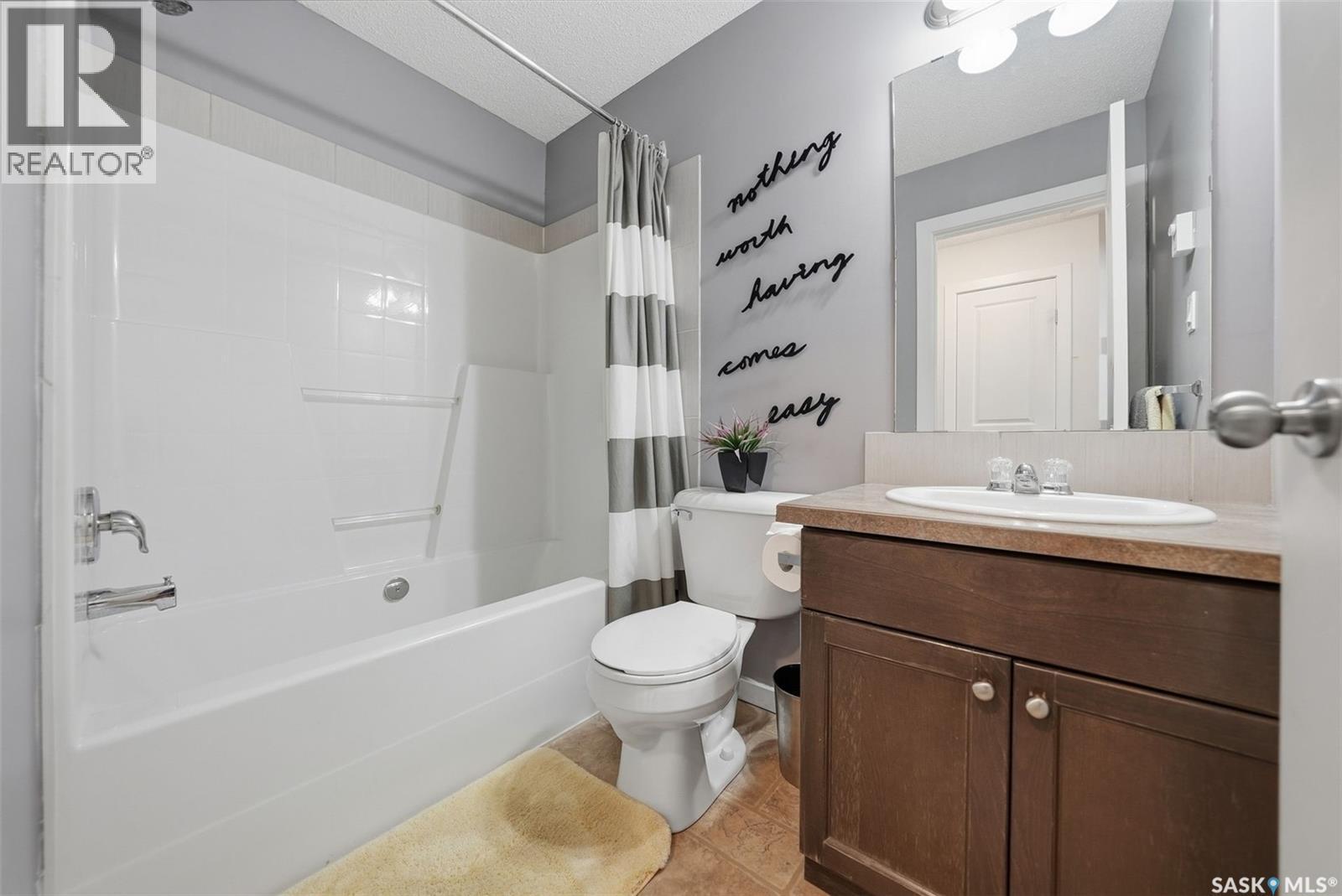 6 202 Mckague Crescent, Saskatoon, SK