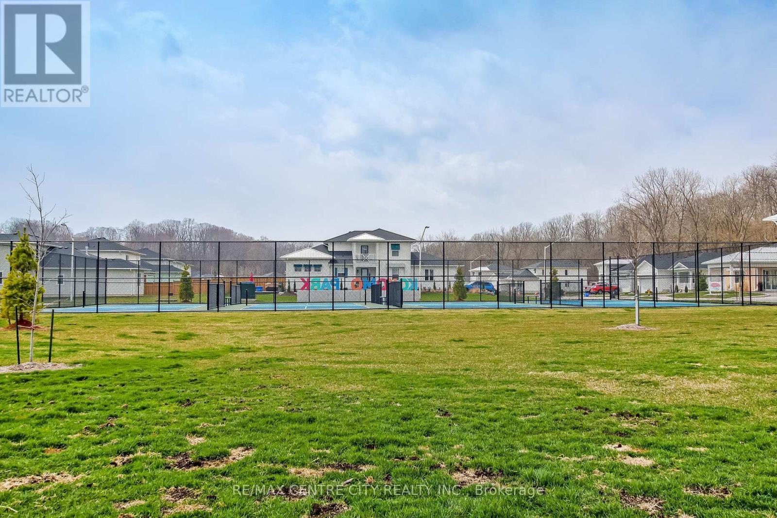 311 - 100 The Promenade, Central Elgin (Port Stanley), ON