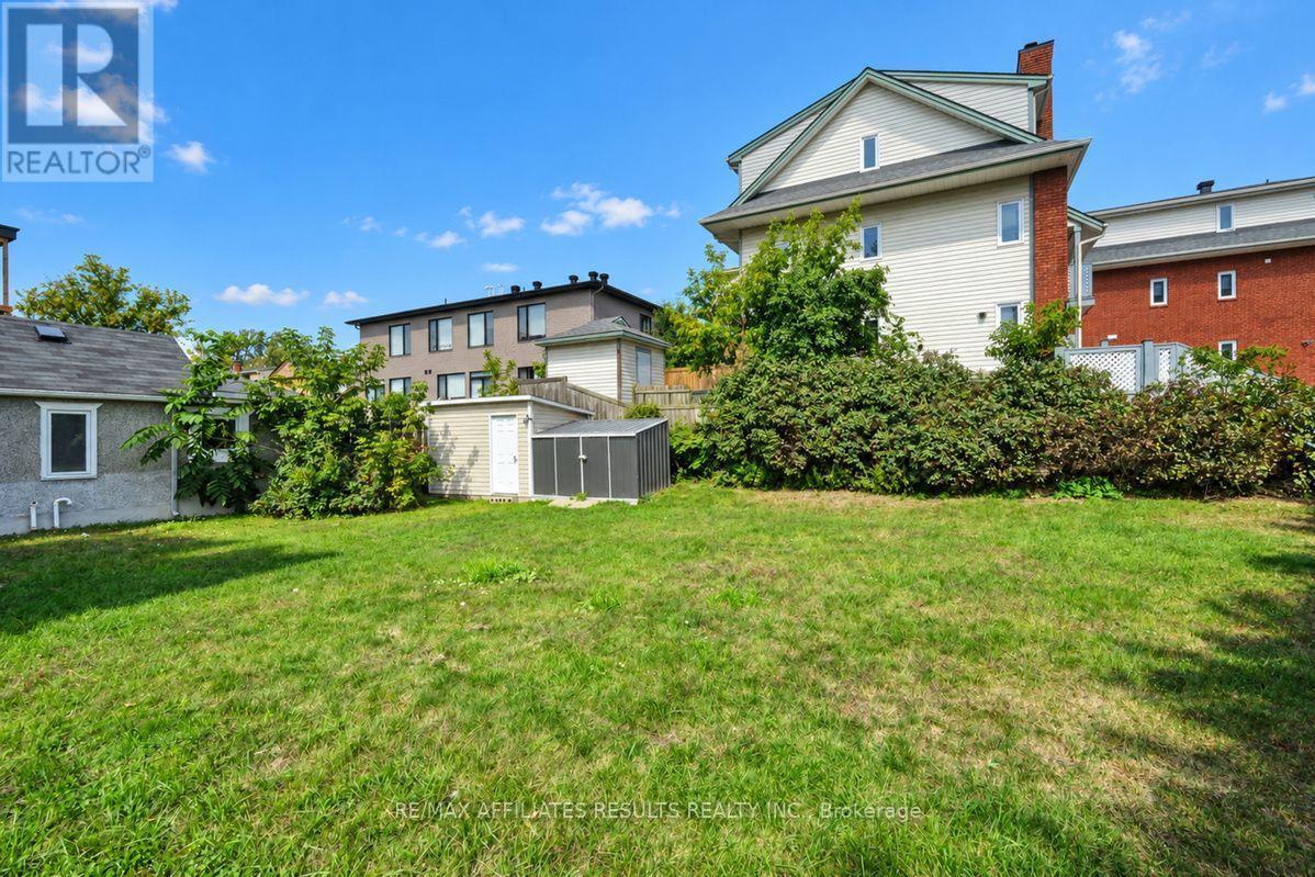 321 Savard Avenue, Ottawa, ON