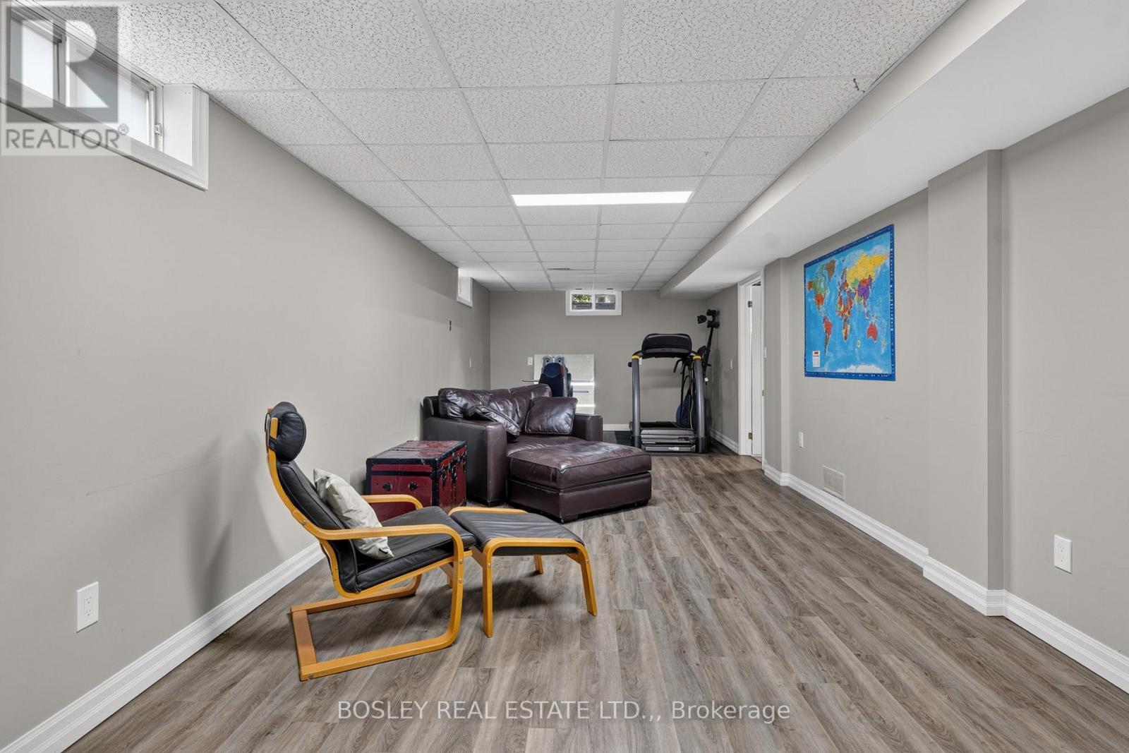 Versatile rec room - 28 Arbour Glen Drive, St. Catharines (Grapeview), ON