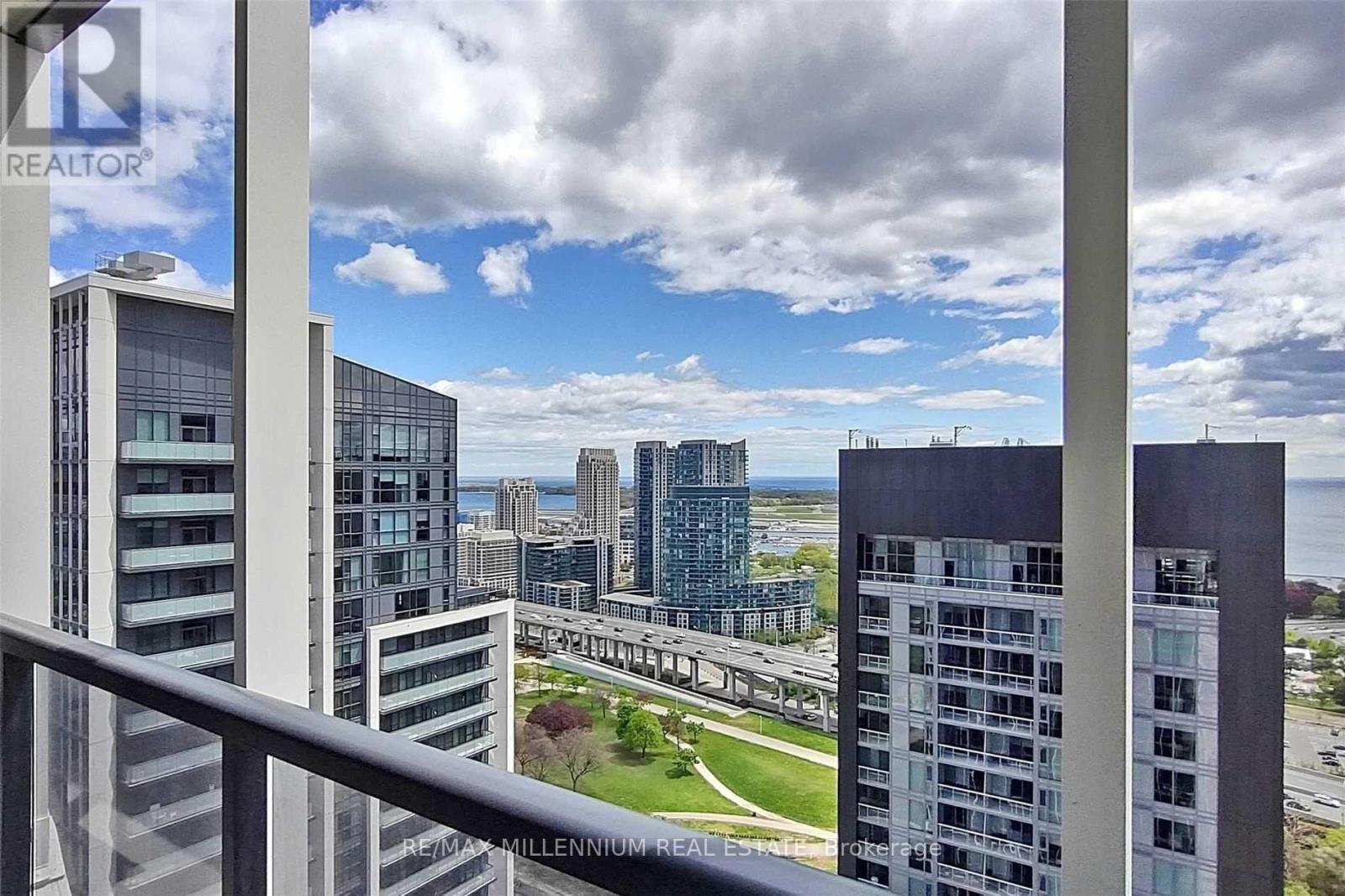 2802 - 50 Ordnance Street, Toronto, ON