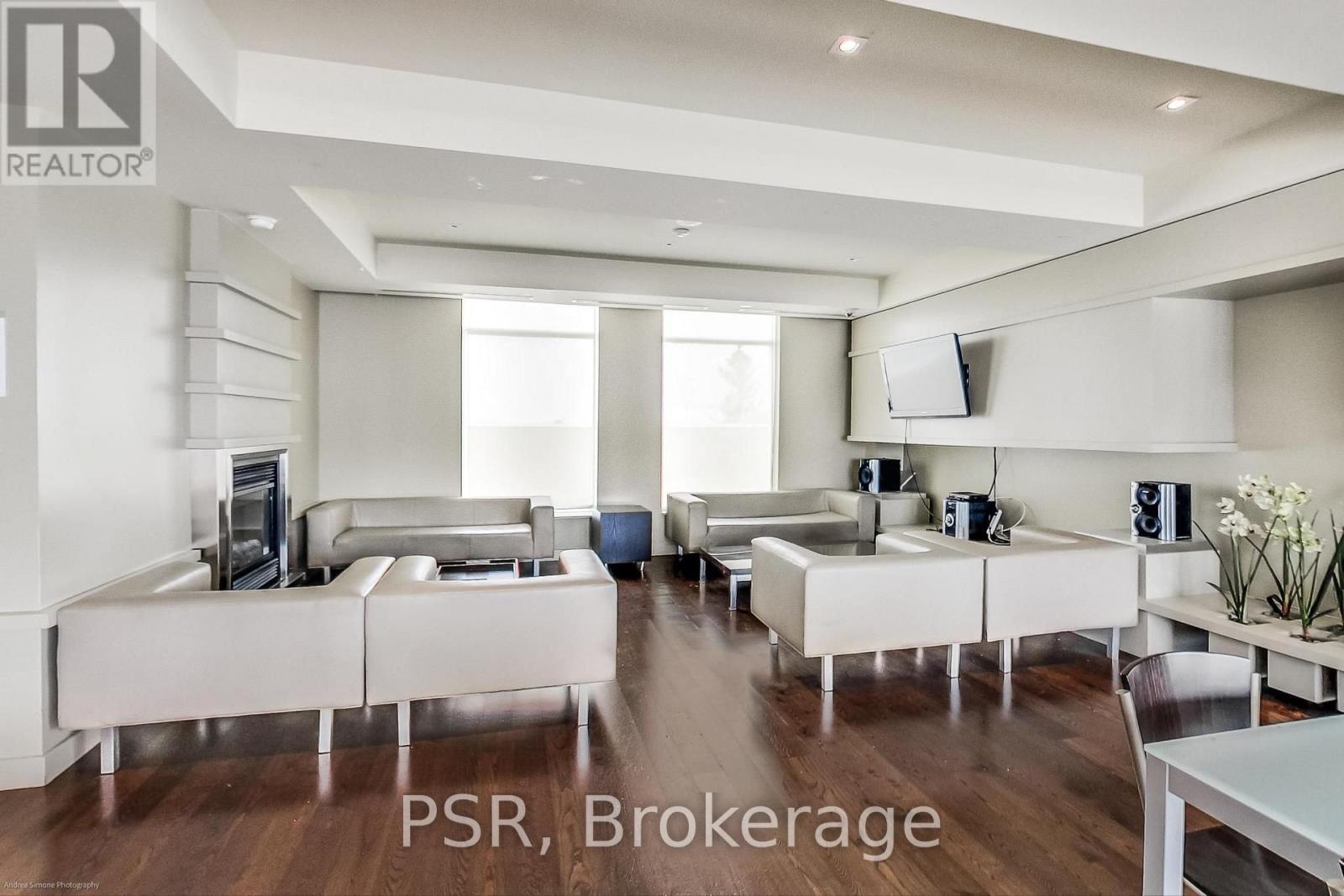 1023 - 230 King Street E, Toronto, ON