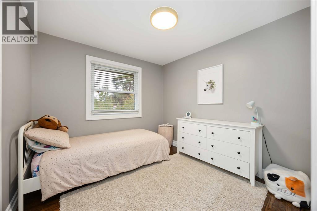 1262 Severin Drive South, Sarnia, ON