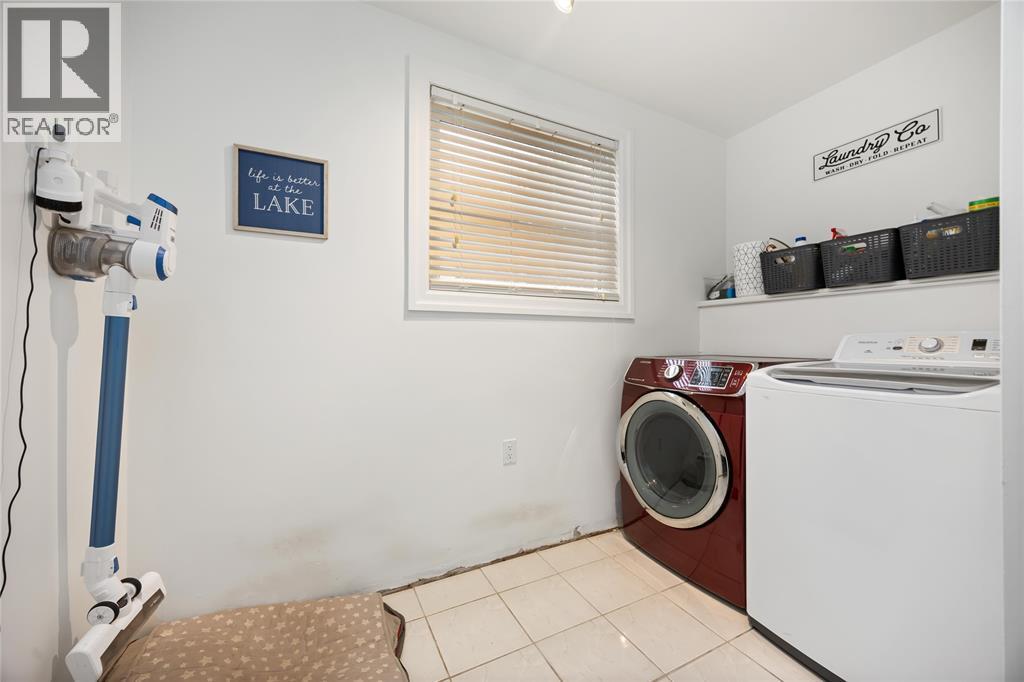 1262 Severin Drive South, Sarnia, ON