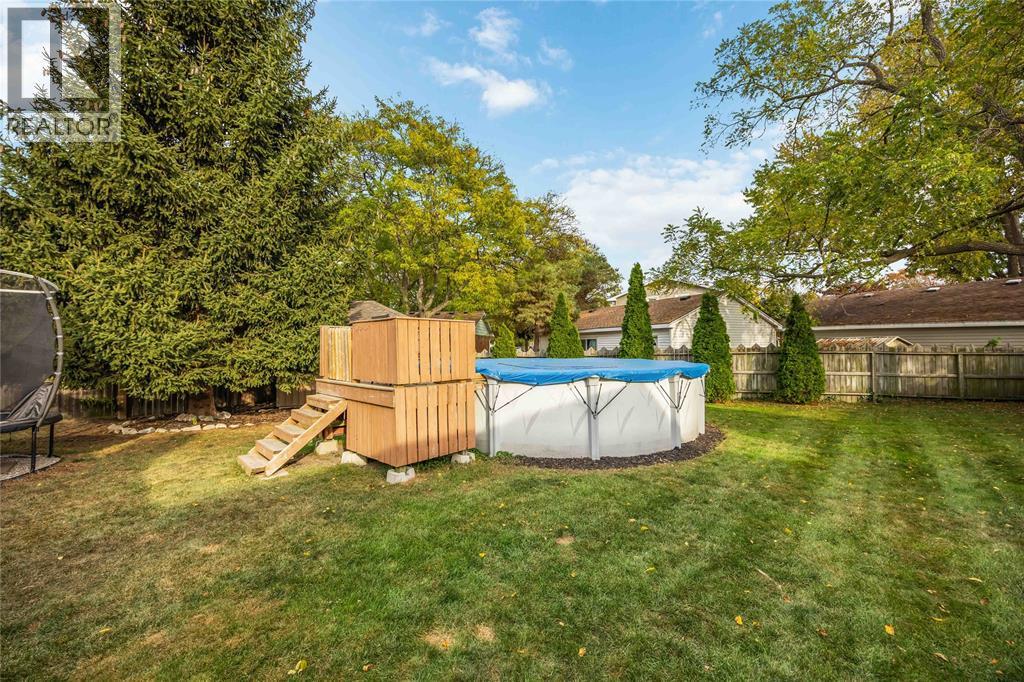 1262 Severin Drive South, Sarnia, ON