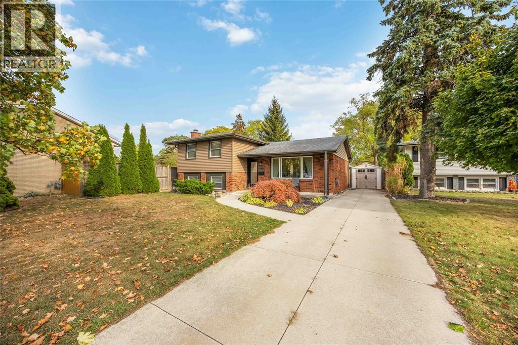 1262 Severin Drive South, Sarnia, ON
