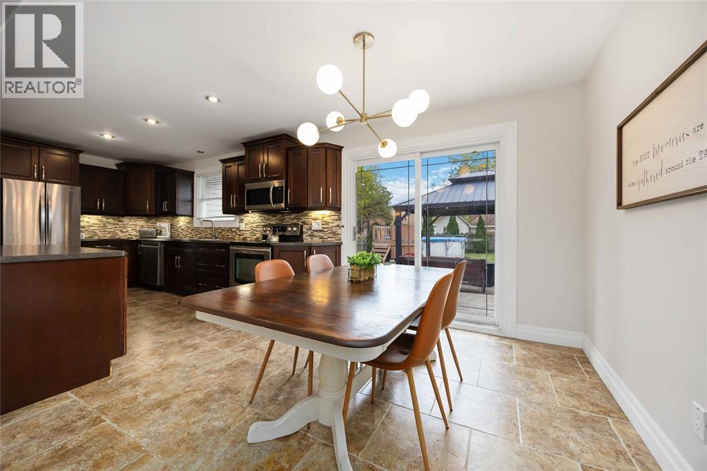 1262 Severin Drive South, Sarnia, ON