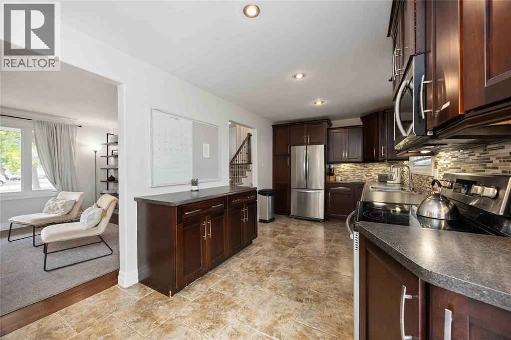 1262 Severin Drive South, Sarnia, ON