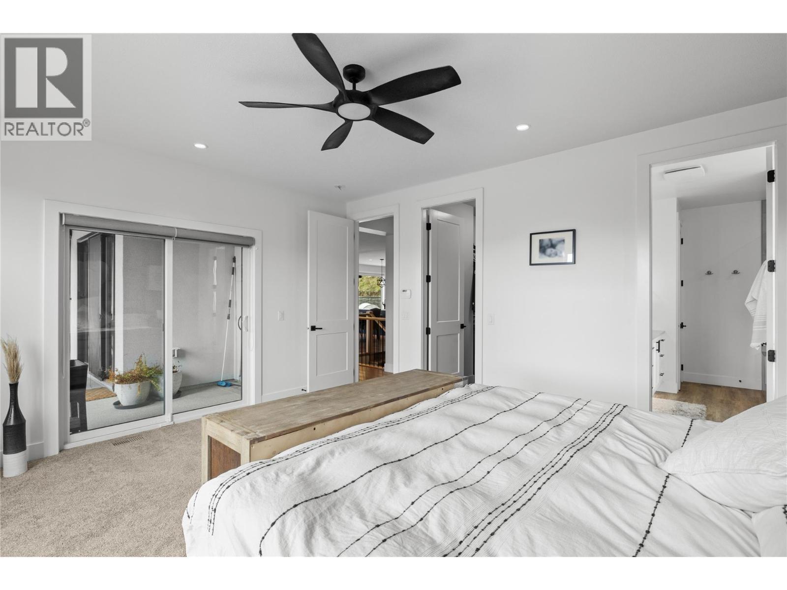 876 Boynton Place, Kelowna, BC