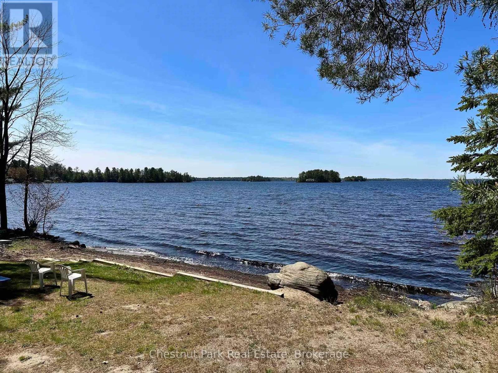 1002 Chippawa Avenue, Gravenhurst (Muskoka (S)), ON