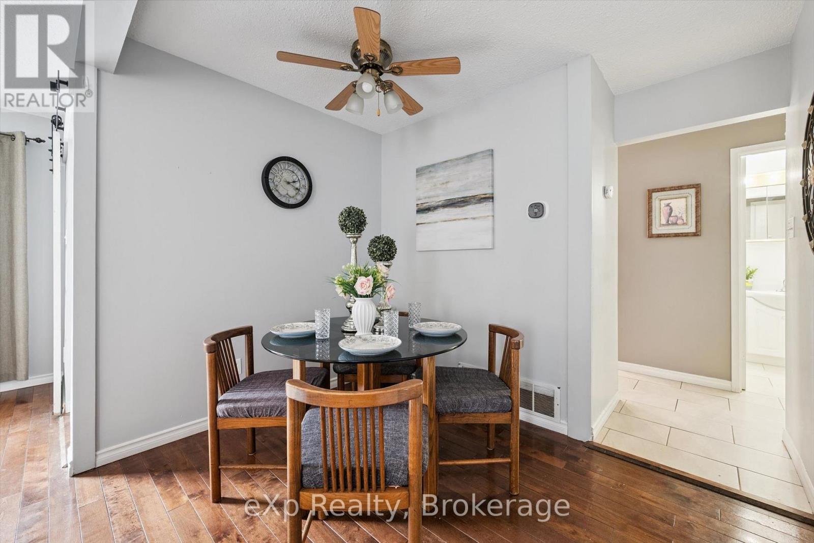 129 - 45 Marksam Road, Guelph (Willow West/Sugarbush/West Acres), ON