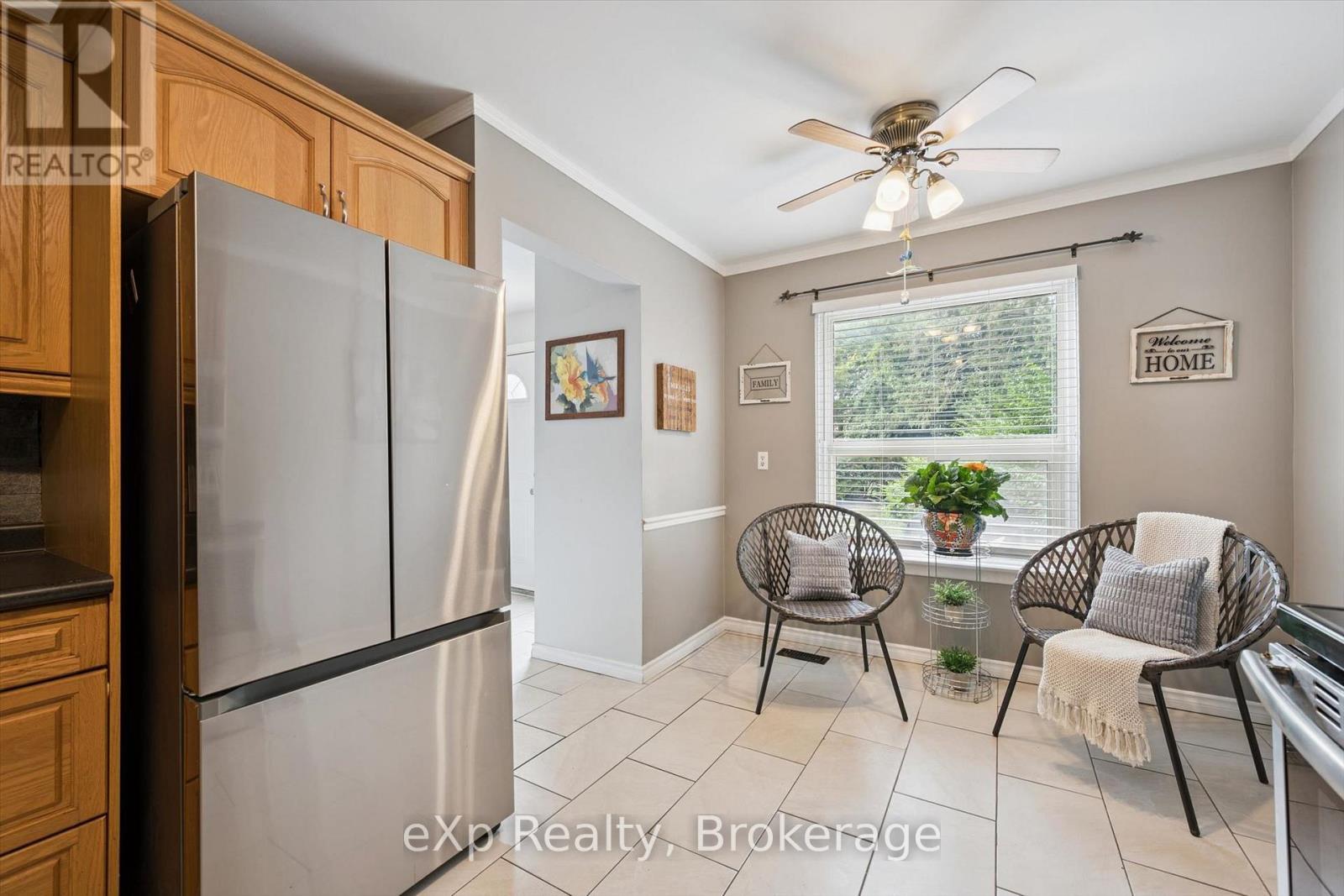 129 - 45 Marksam Road, Guelph (Willow West/Sugarbush/West Acres), ON
