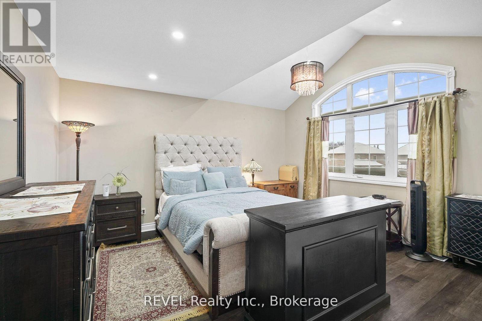 6600 Richard Crescent, Niagara Falls (Forestview), ON