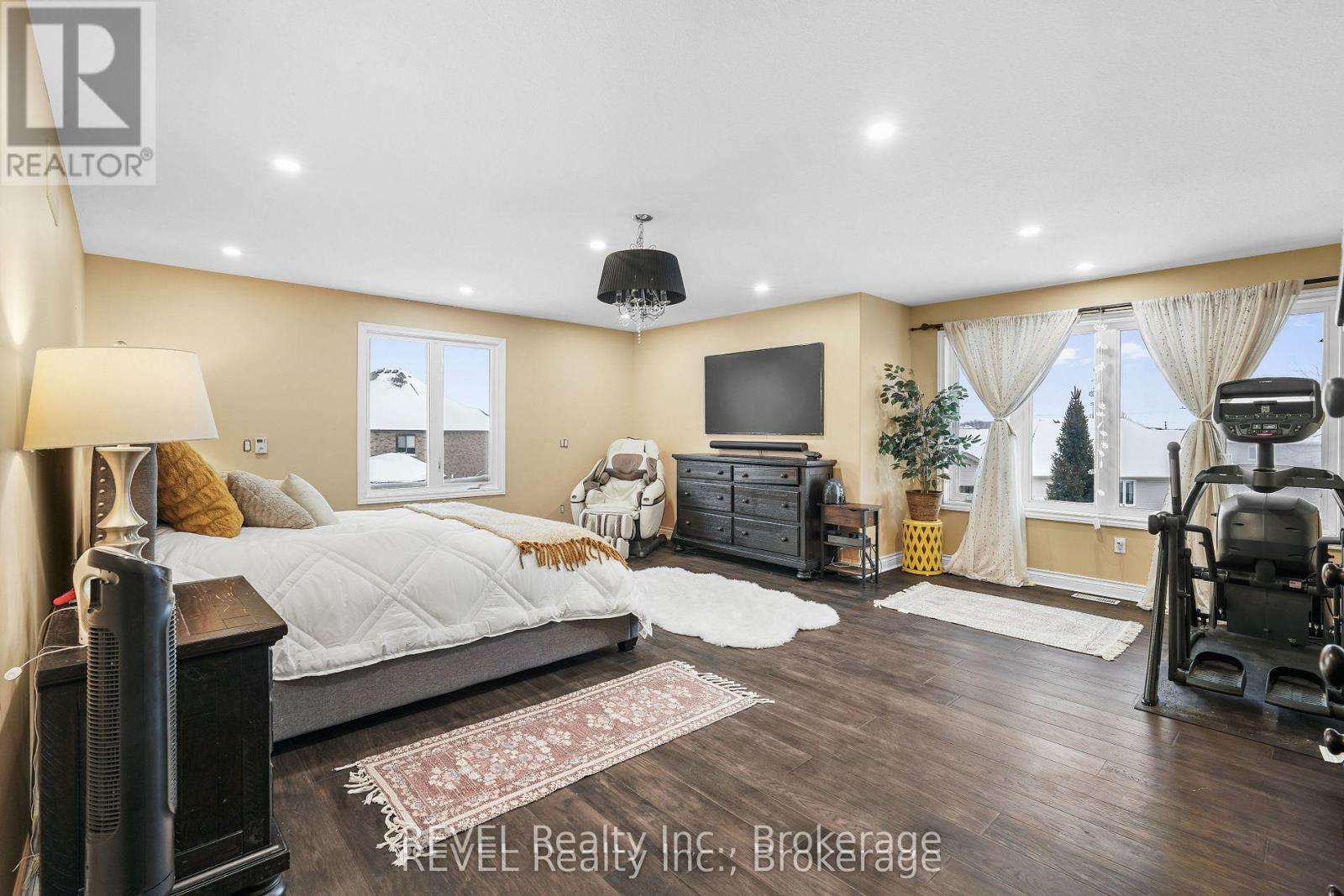 6600 Richard Crescent, Niagara Falls (Forestview), ON