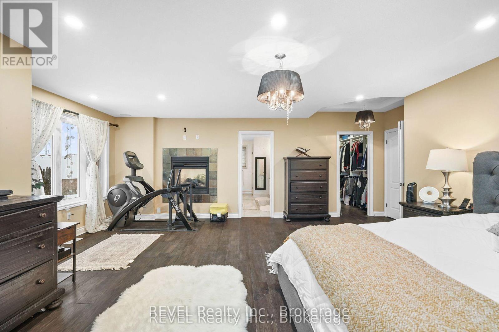 6600 Richard Crescent, Niagara Falls (Forestview), ON