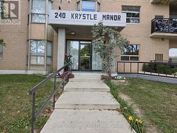 201 - 240 QUIGLEY ROAD Hamilton, ON L8K 5M9