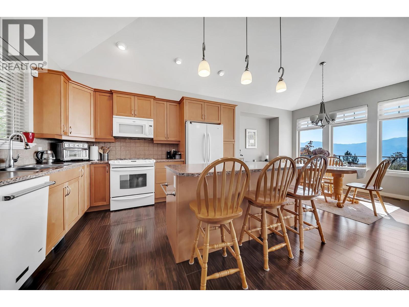 2533 Copper Ridge Drive, West Kelowna, BC