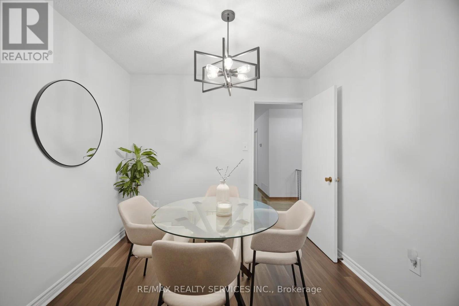 2414 Whaley Drive, Mississauga, ON