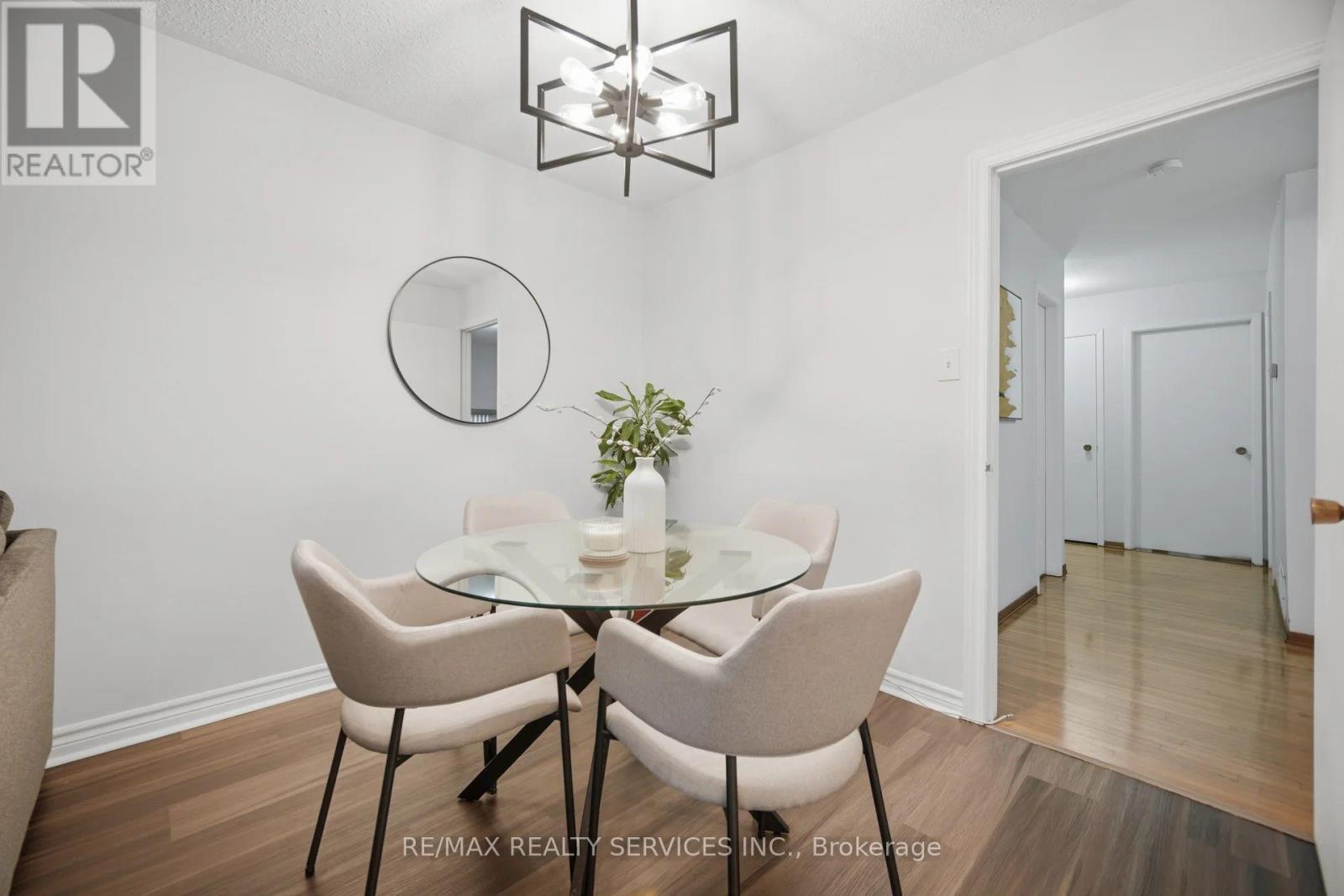 2414 Whaley Drive, Mississauga, ON