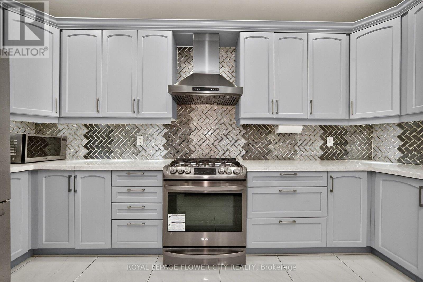 19 Solstice Street, Brampton, ON