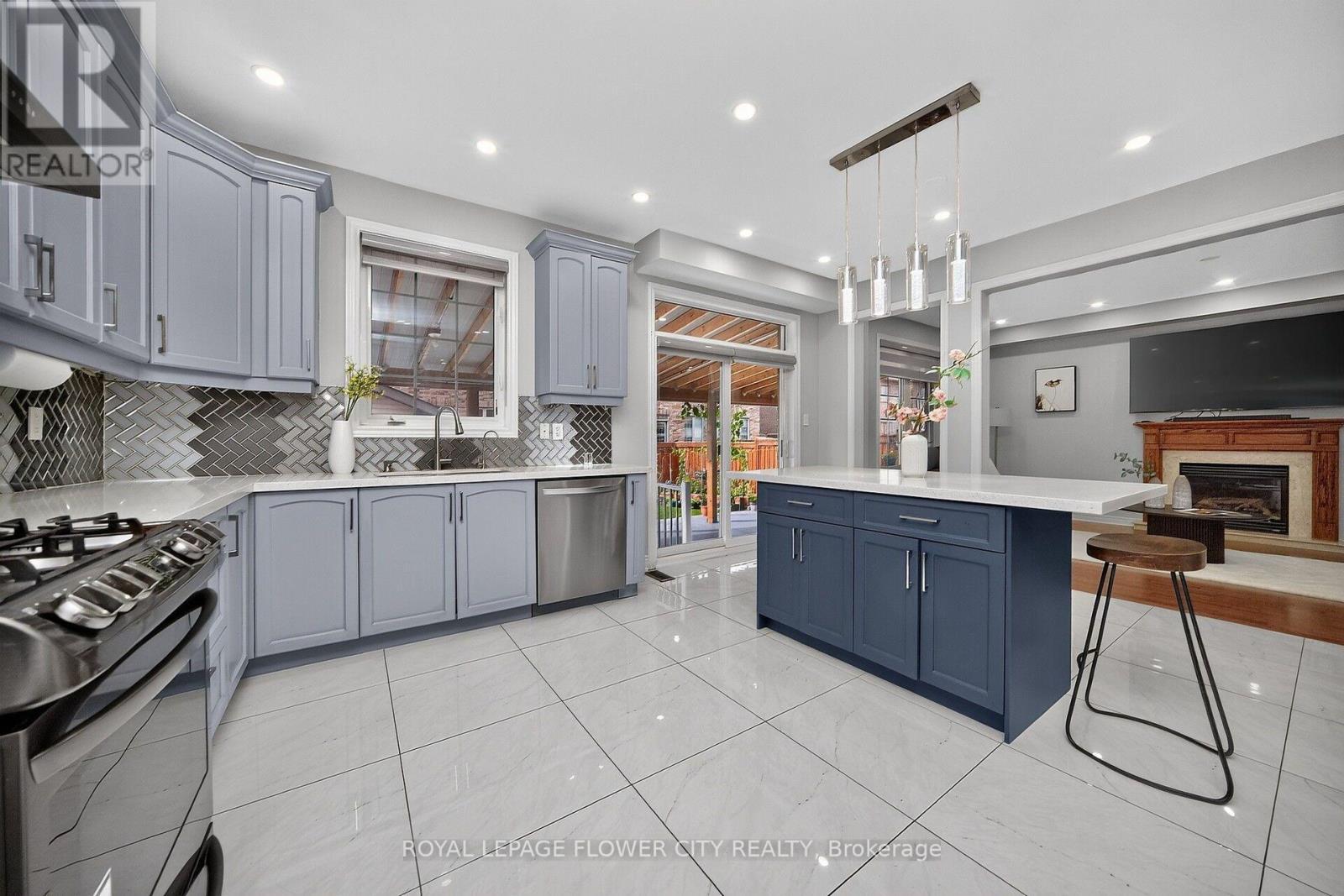 19 Solstice Street, Brampton, ON