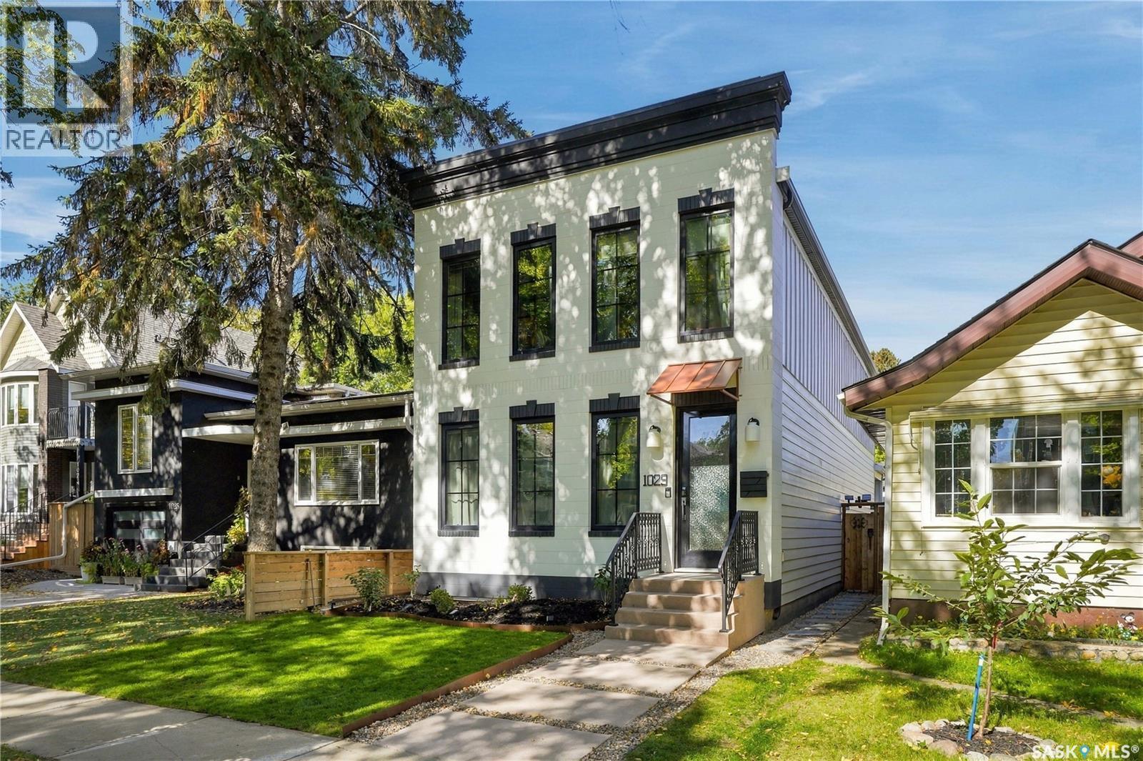 1029 Colony Street, Saskatoon, SK