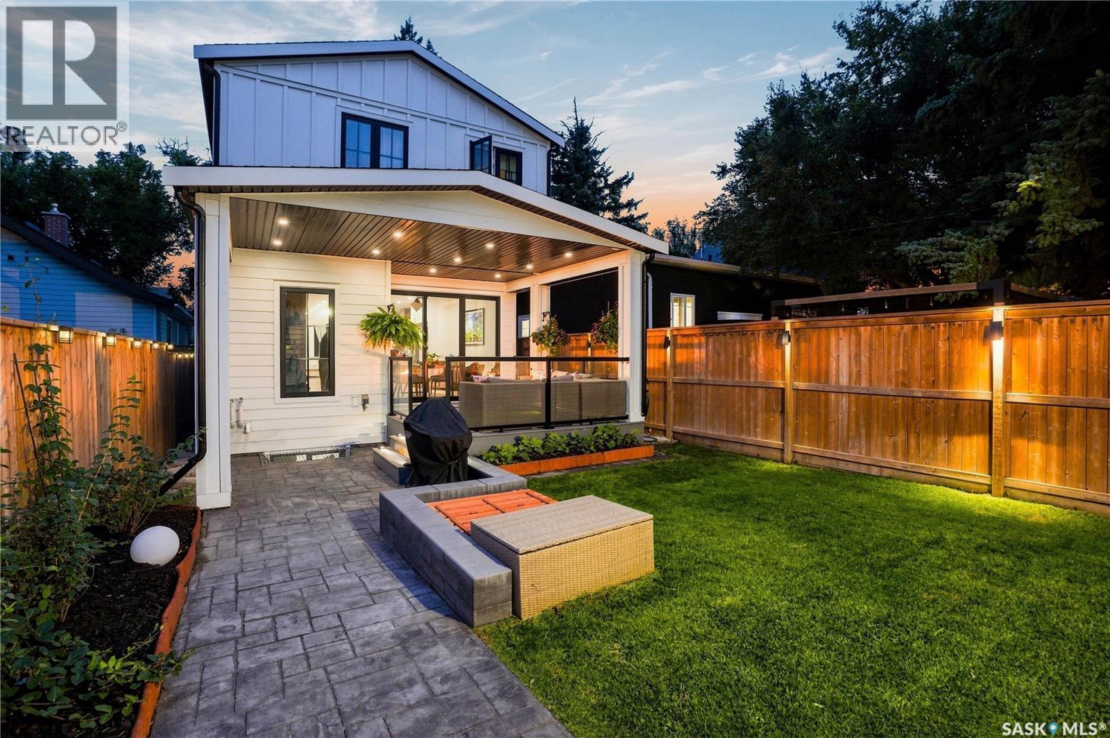 1029 Colony Street, Saskatoon, SK