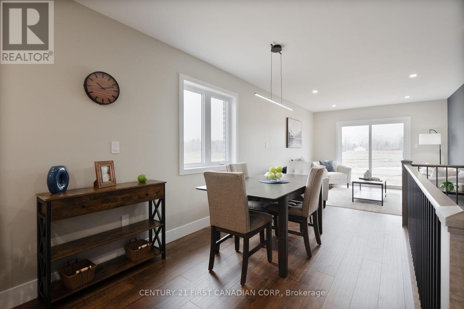 44 Postma Crescent, North Middlesex (Ailsa Craig), ON