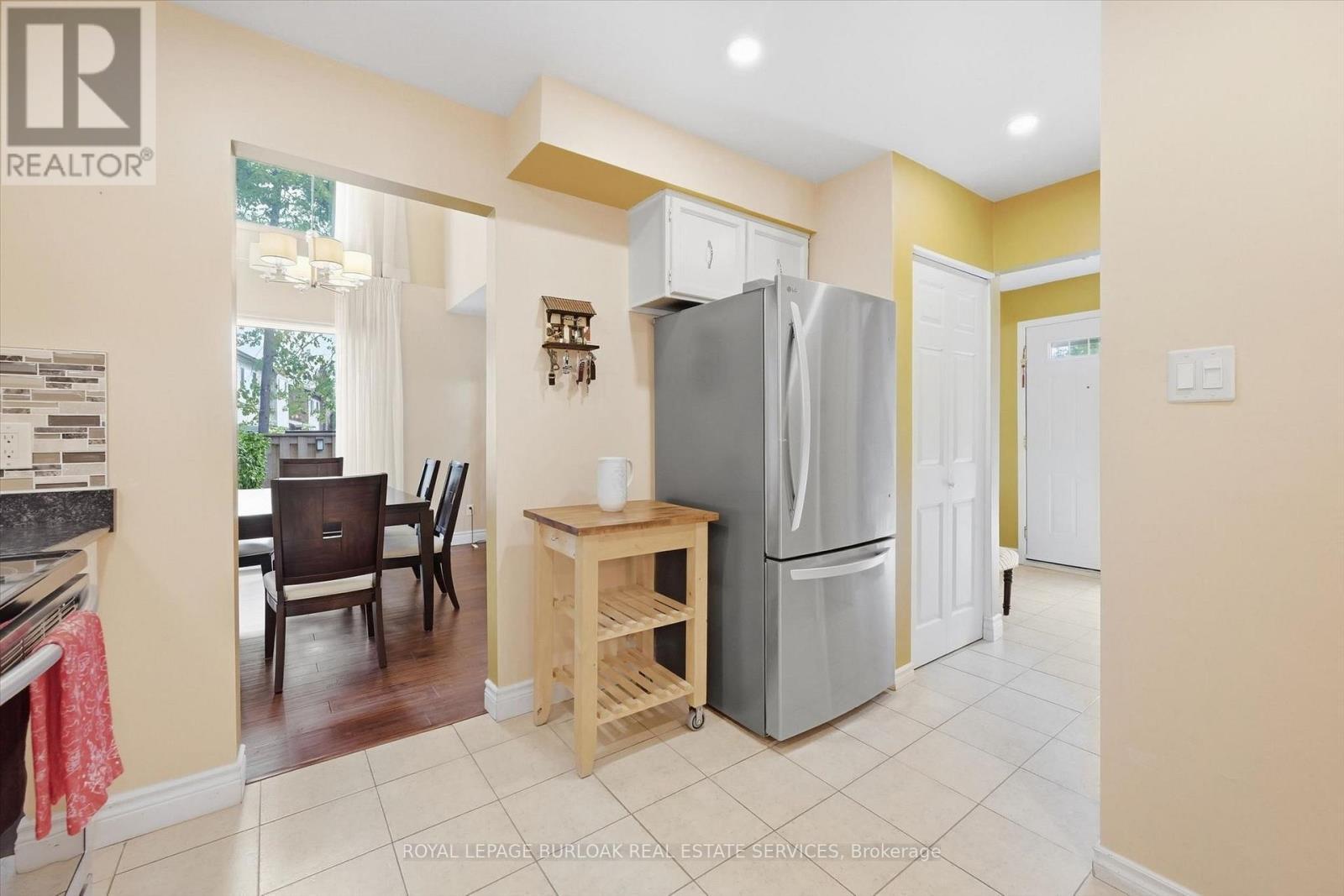 7 - 1576 Kerns Road, Burlington, ON