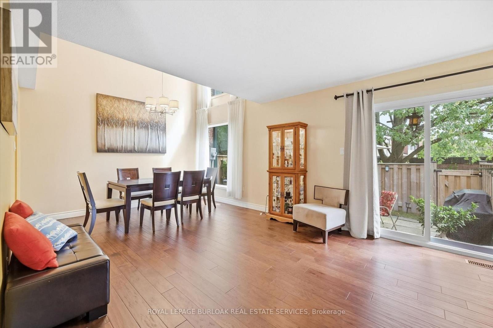 7 - 1576 Kerns Road, Burlington, ON