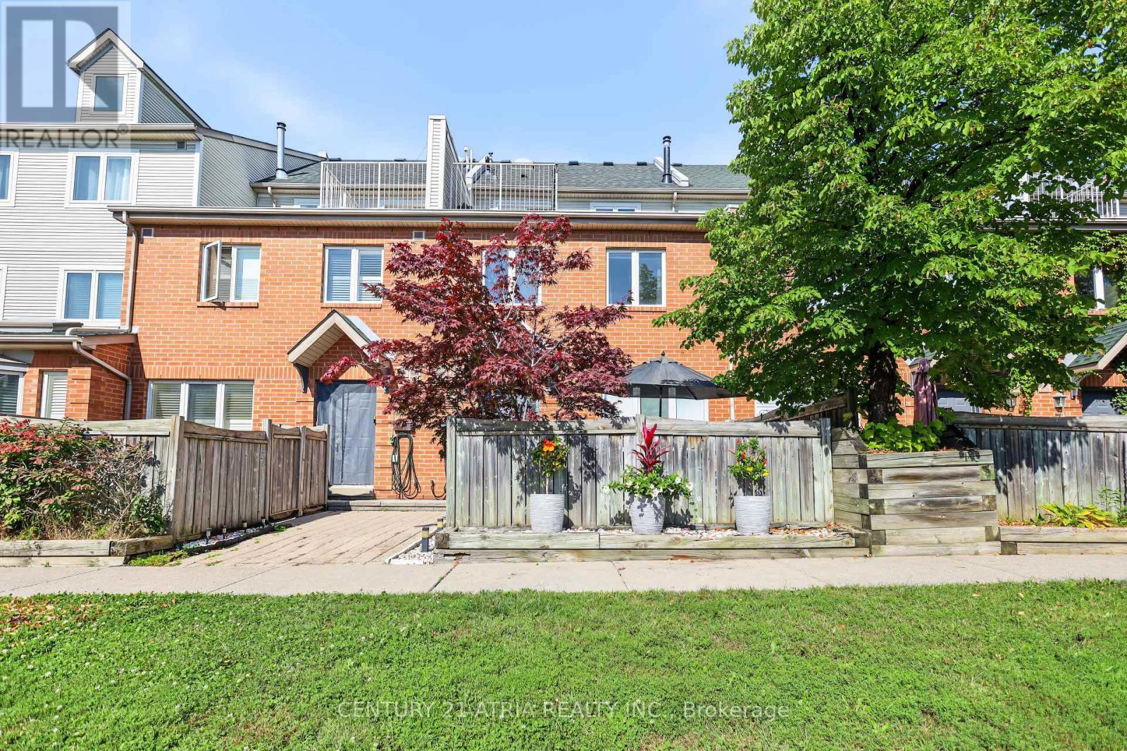 5 - 1241 Parkwest Place, Mississauga, ON