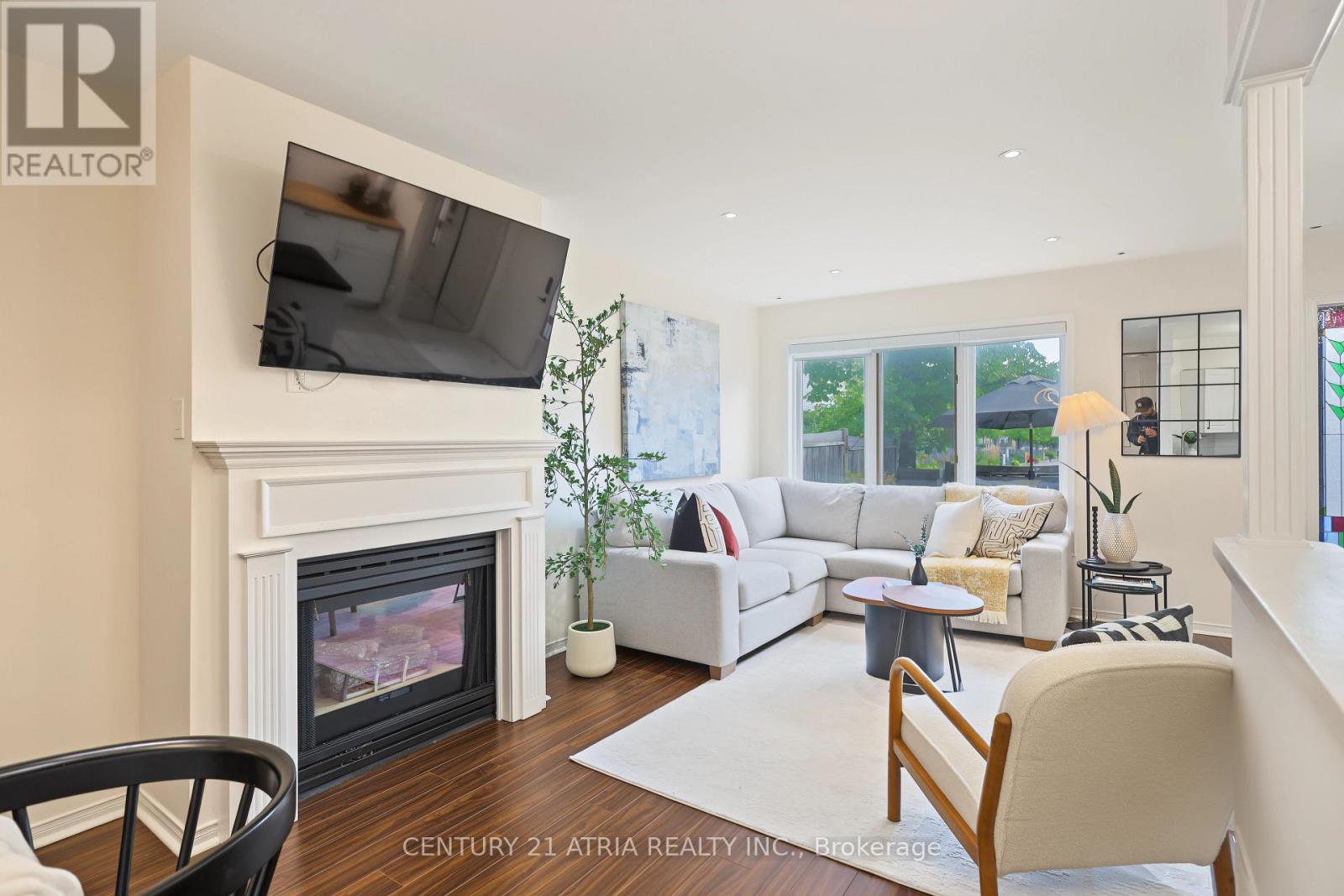 5 - 1241 Parkwest Place, Mississauga, ON