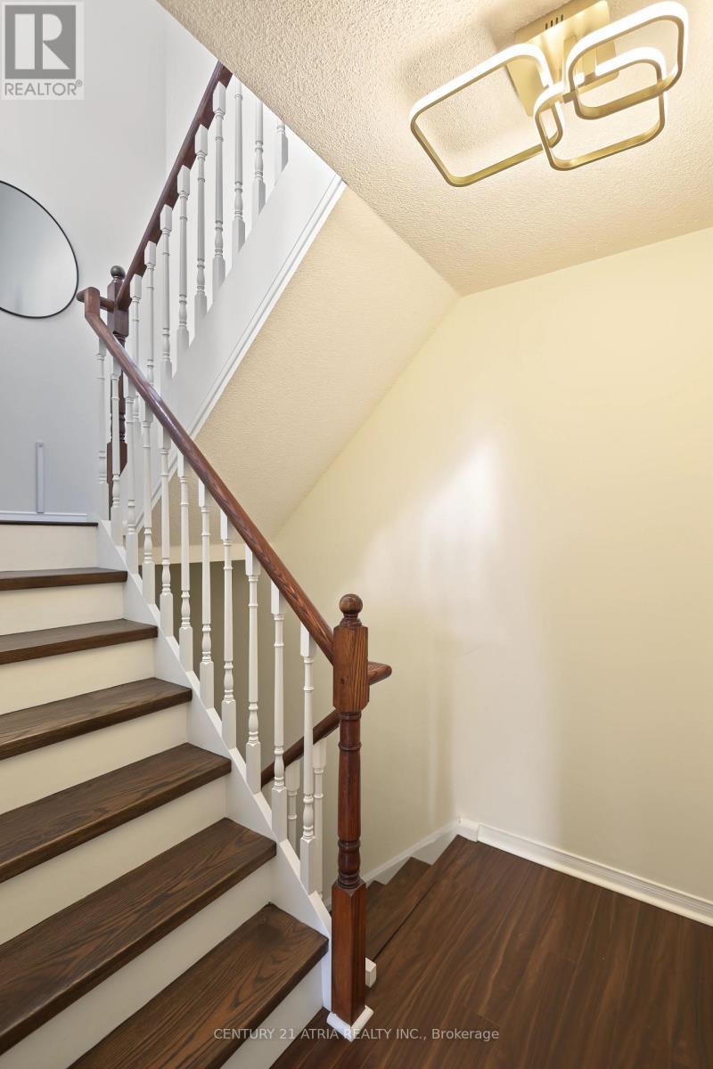 5 - 1241 Parkwest Place, Mississauga, ON