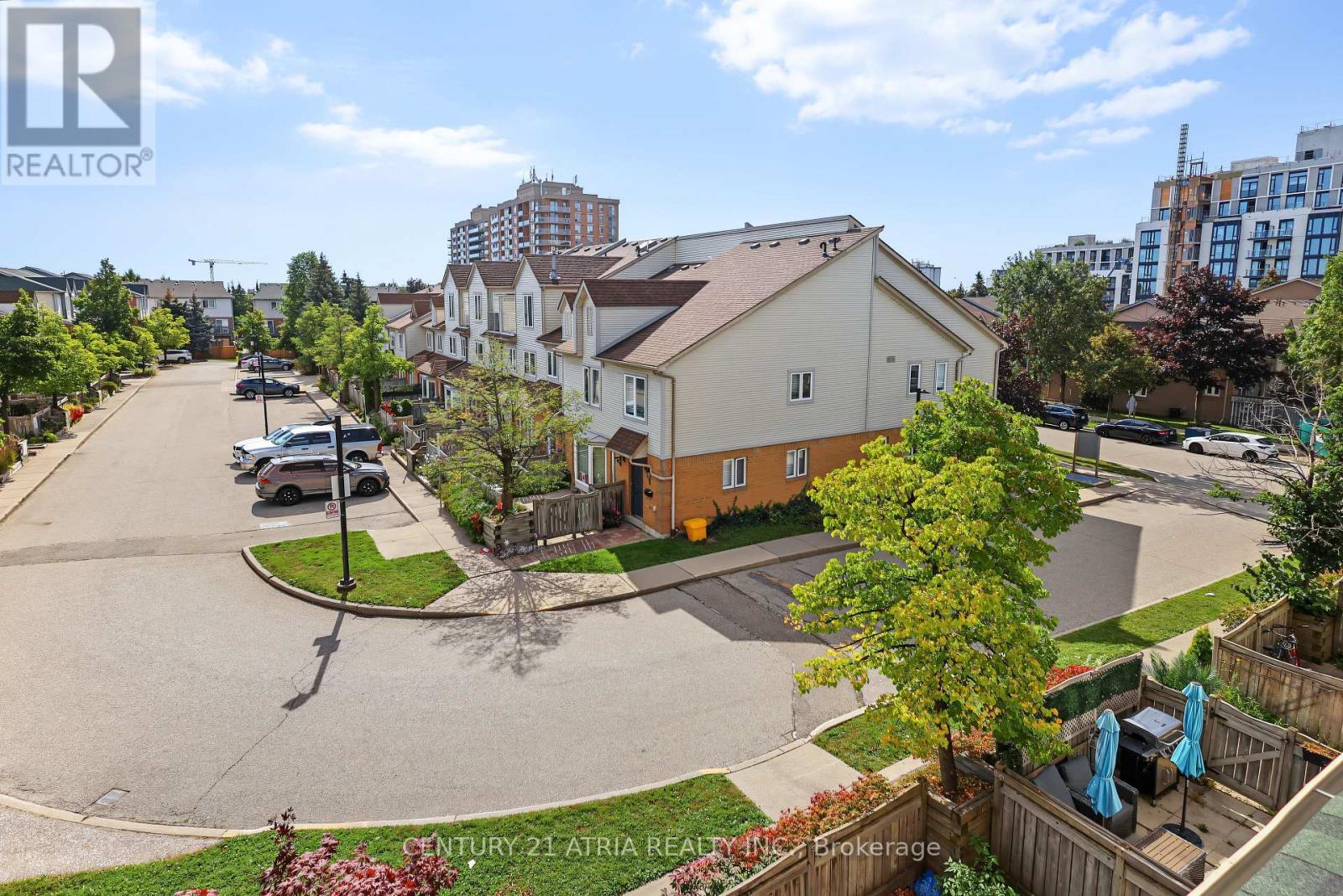 5 - 1241 Parkwest Place, Mississauga, ON