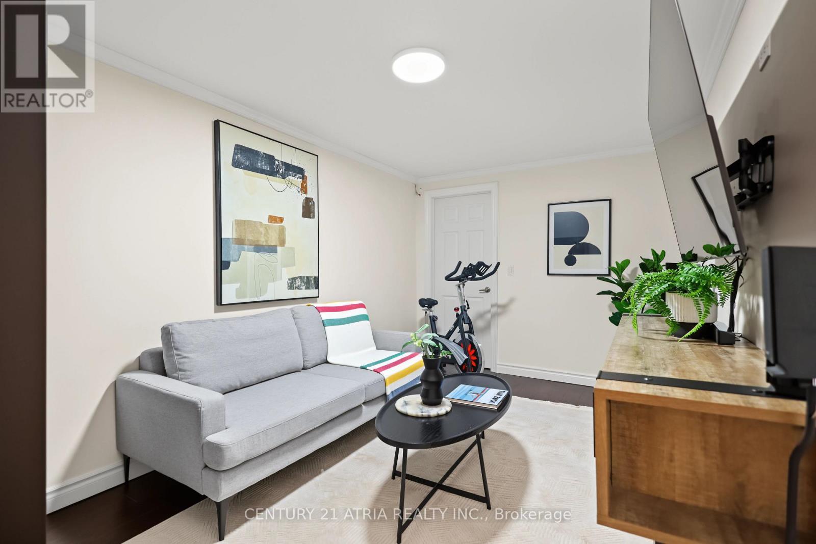 5 - 1241 Parkwest Place, Mississauga, ON