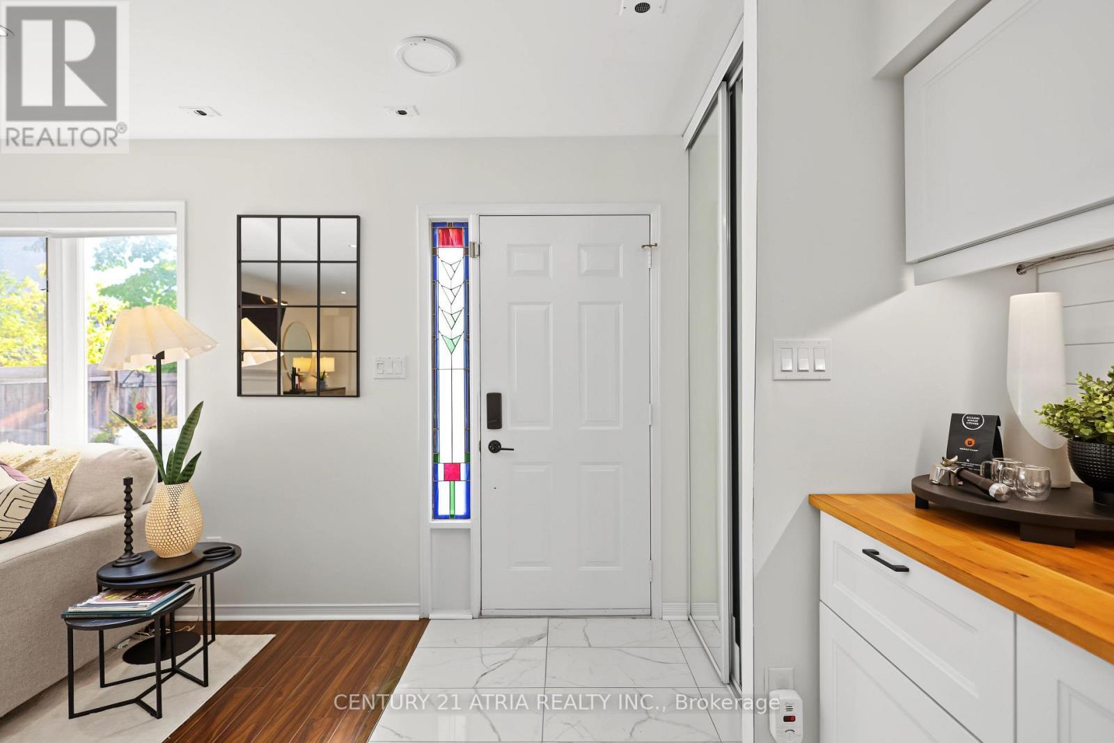 5 - 1241 Parkwest Place, Mississauga, ON