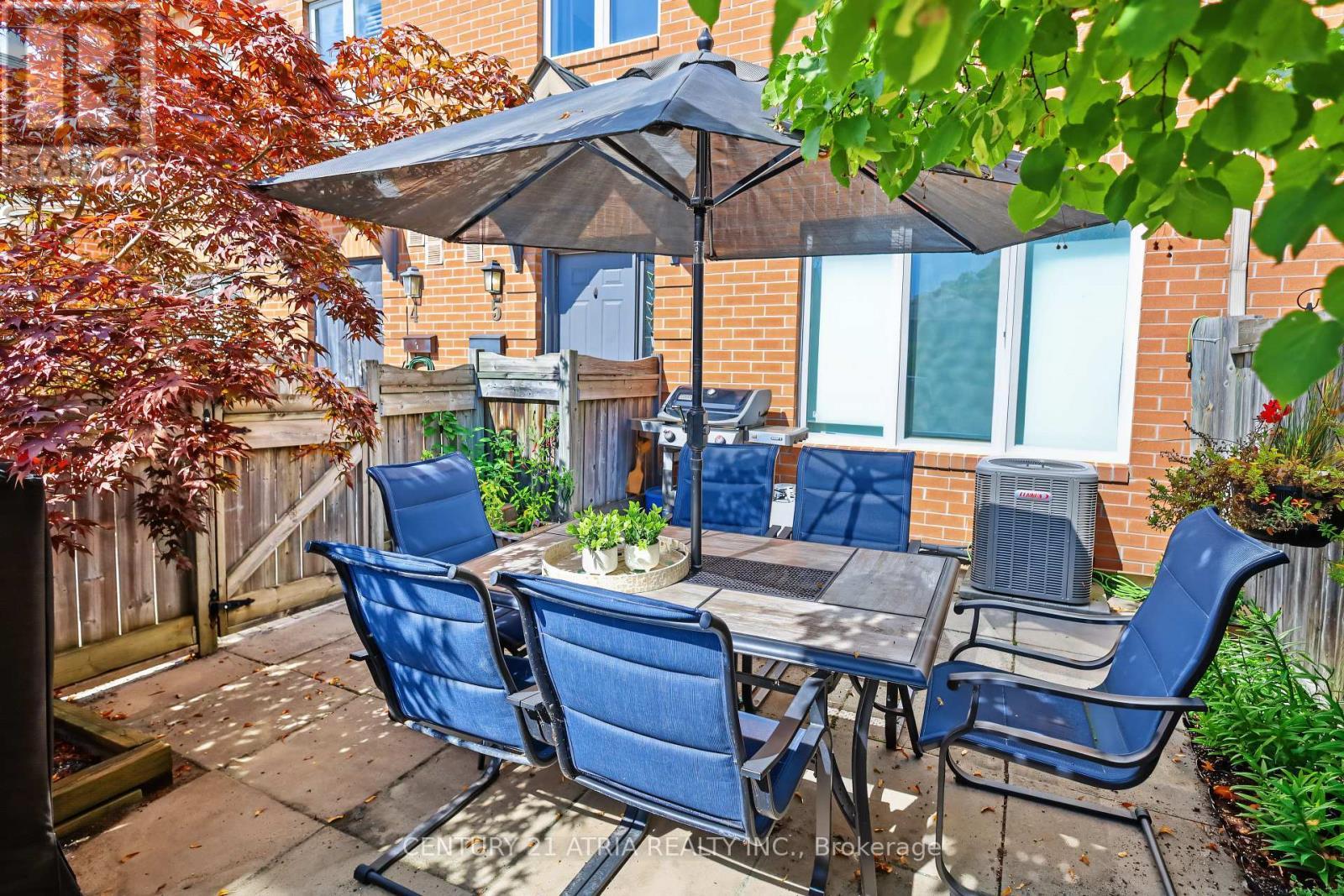 5 - 1241 Parkwest Place, Mississauga, ON