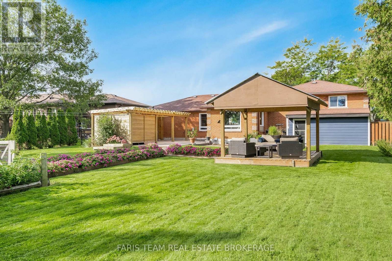 2032 Chantler Street, Innisfil, ON
