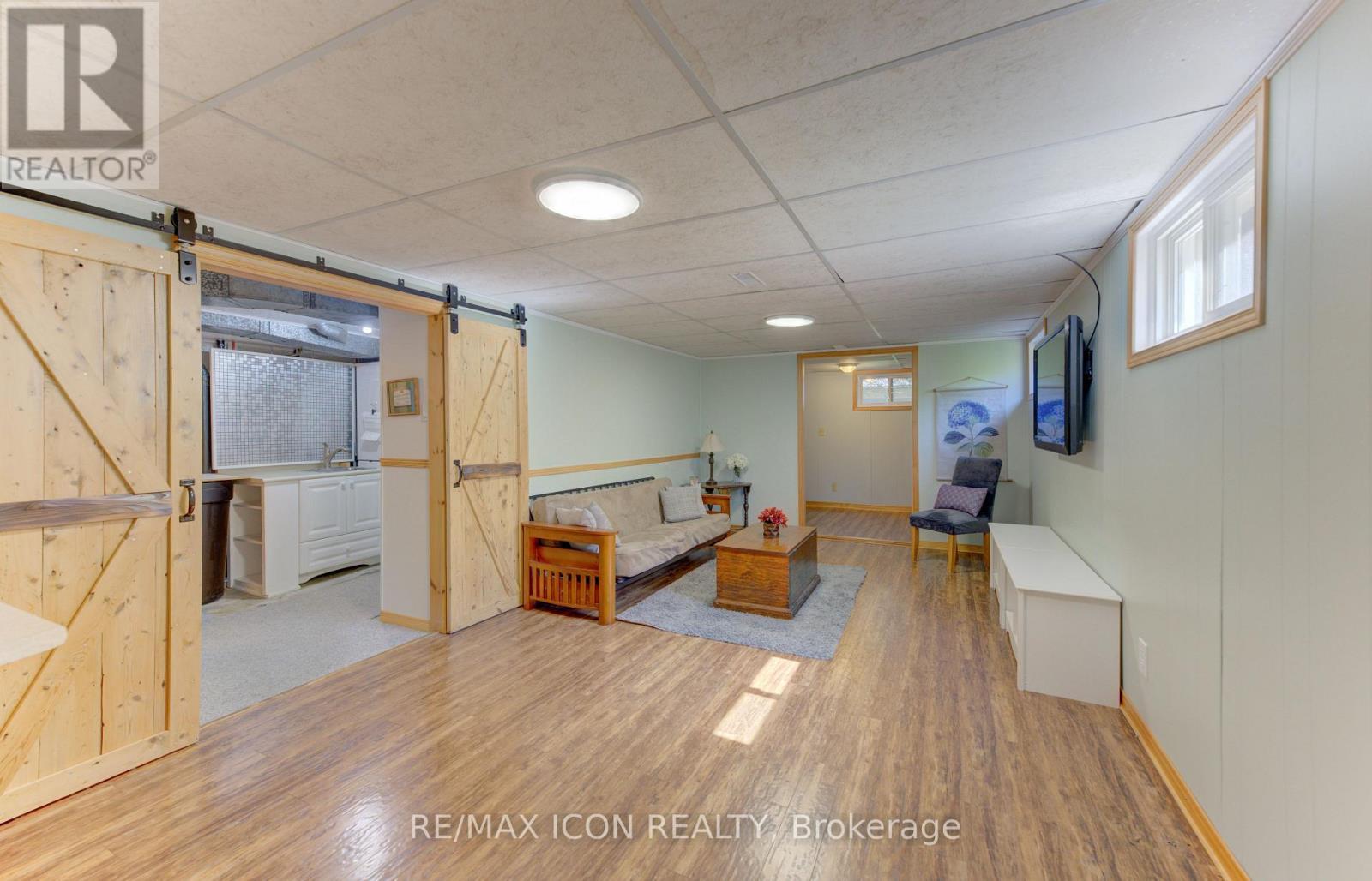 31 Grosbeak Road, Woolwich, ON