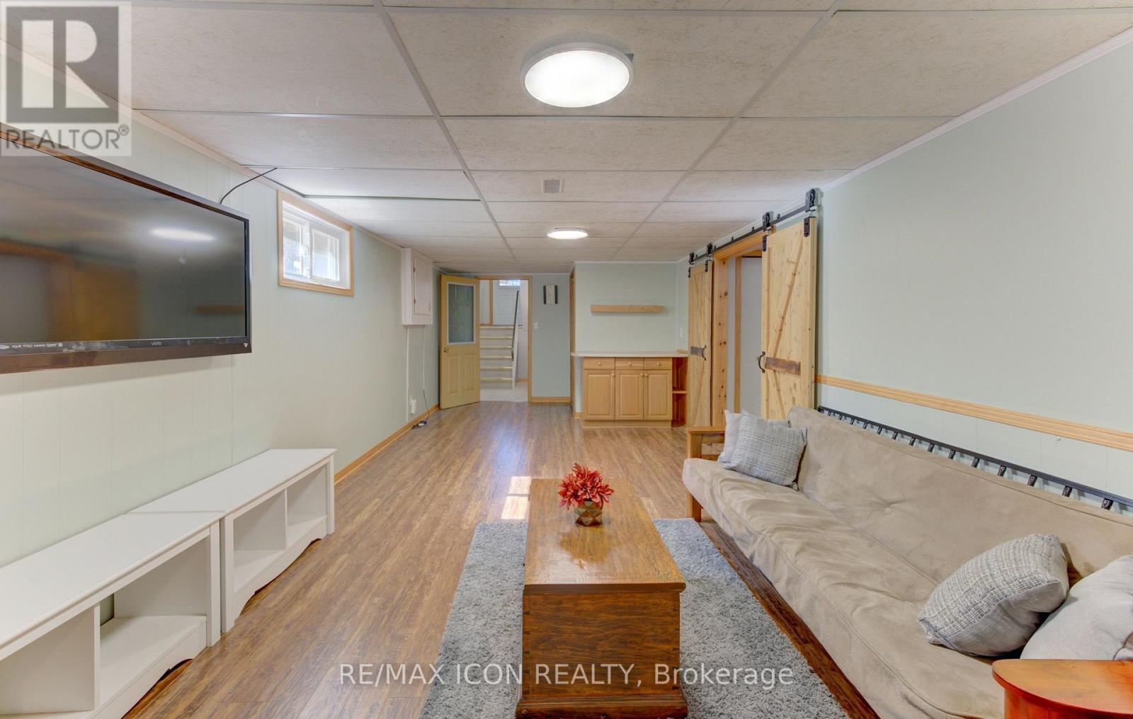 31 Grosbeak Road, Woolwich, ON