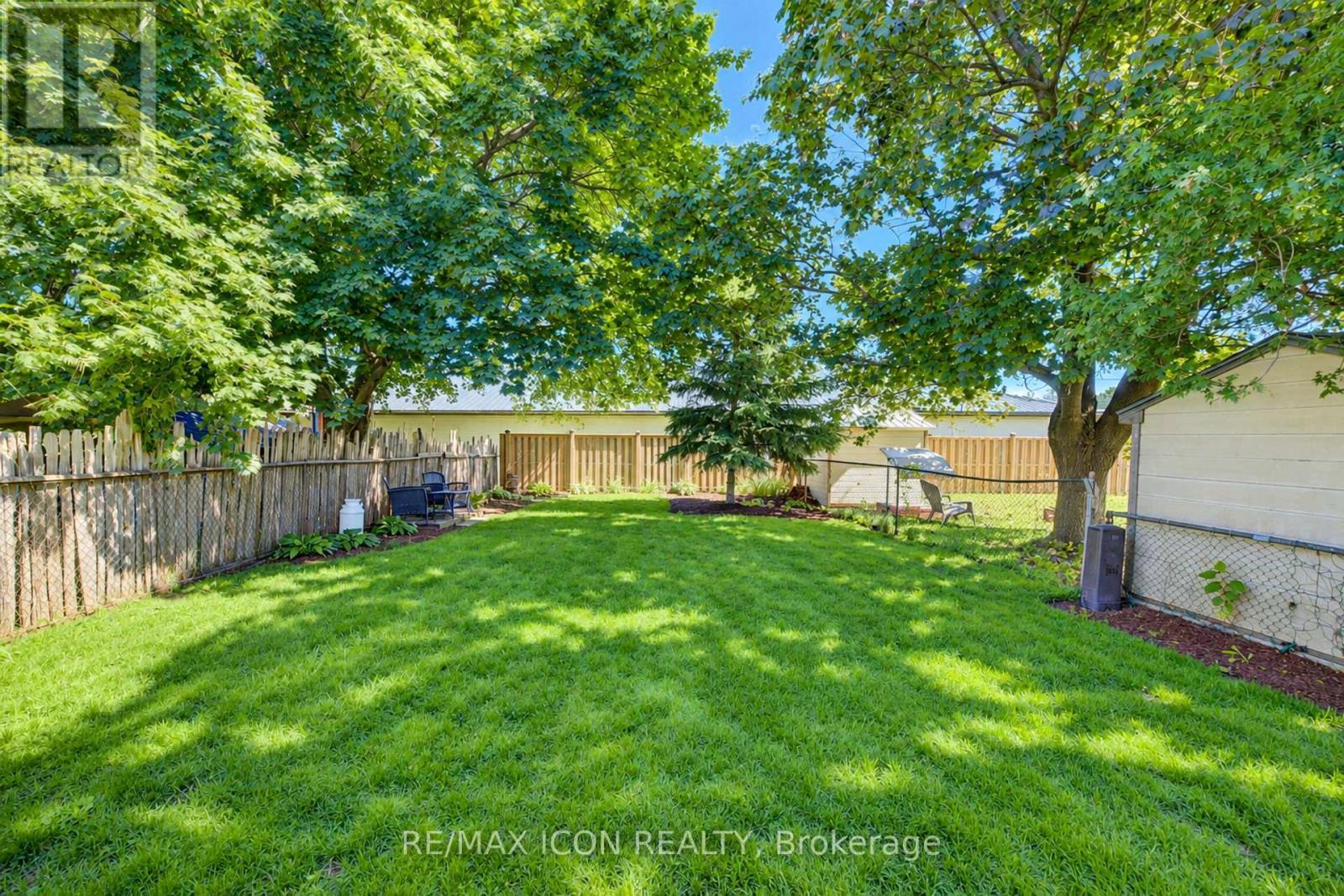 31 Grosbeak Road, Woolwich, ON