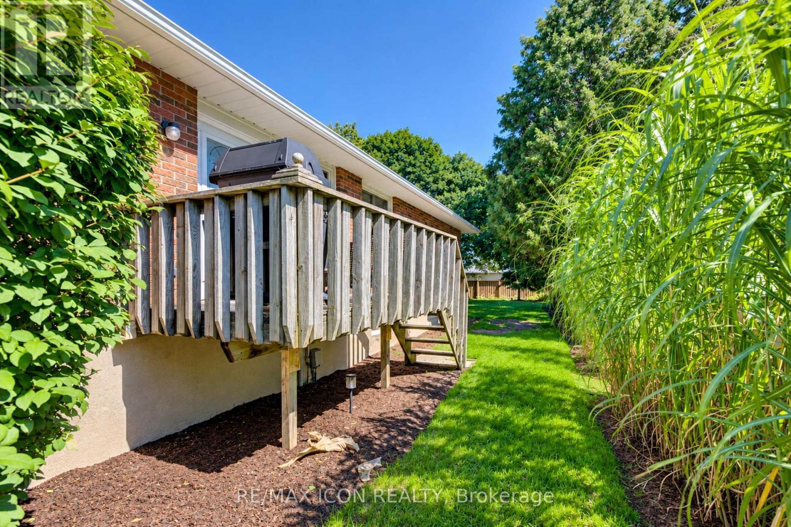 31 Grosbeak Road, Woolwich, ON