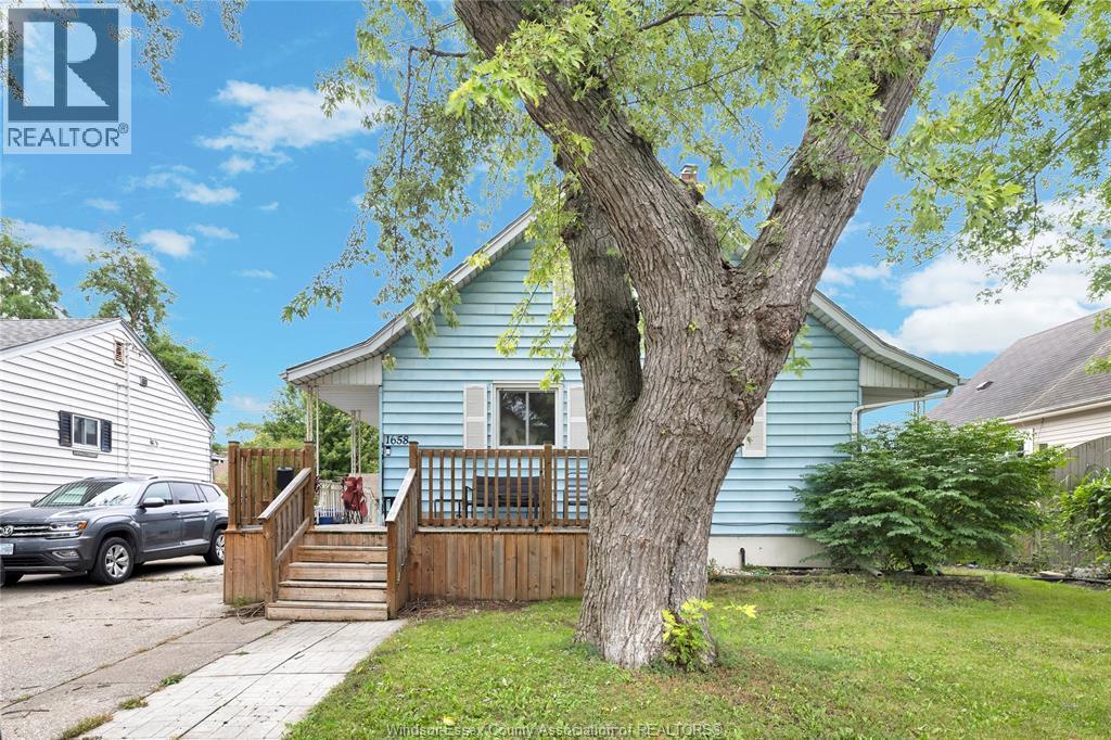 1658 Arthur, Windsor, ON