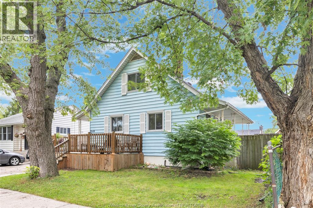1658 Arthur, Windsor, ON