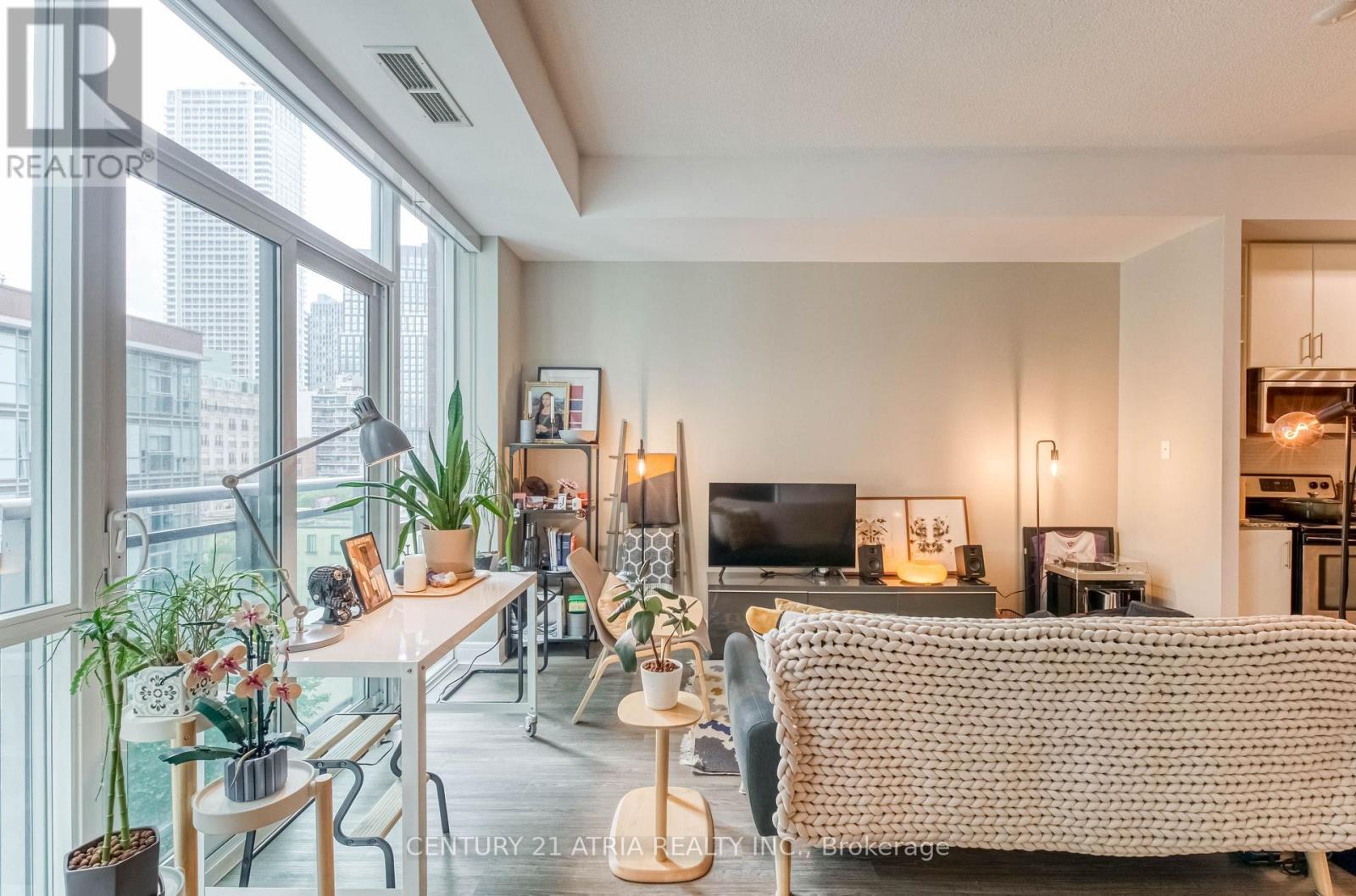 S703 - 112 George Street, Toronto, ON
