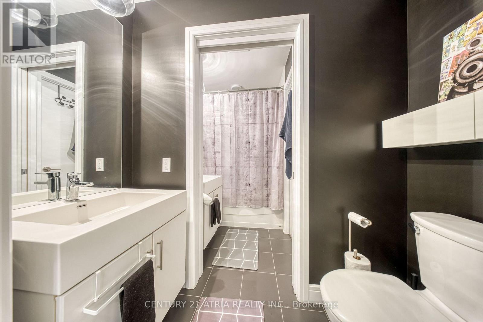 S703 - 112 George Street, Toronto, ON