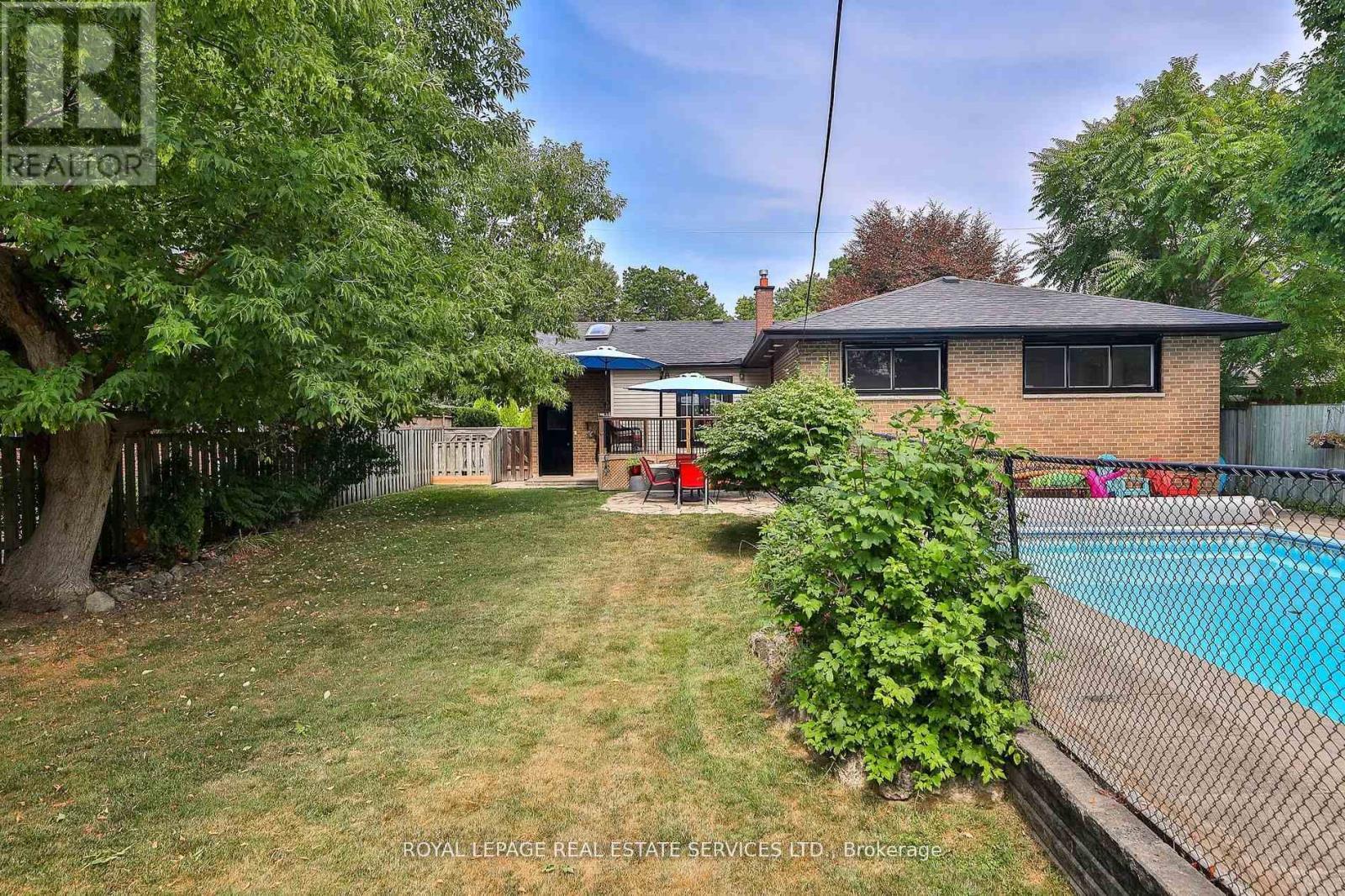 45 Doonaree Drive, Toronto, ON