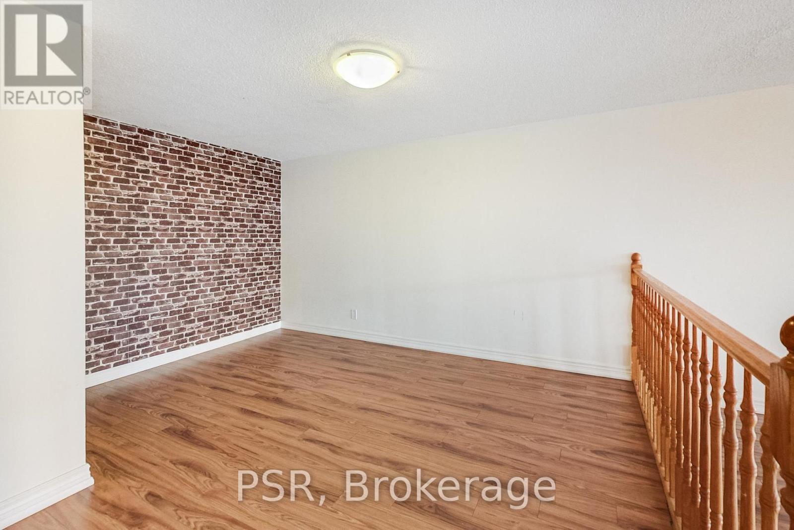 Raised Dining Room - 510 - 65 Scadding Avenue, Toronto, ON