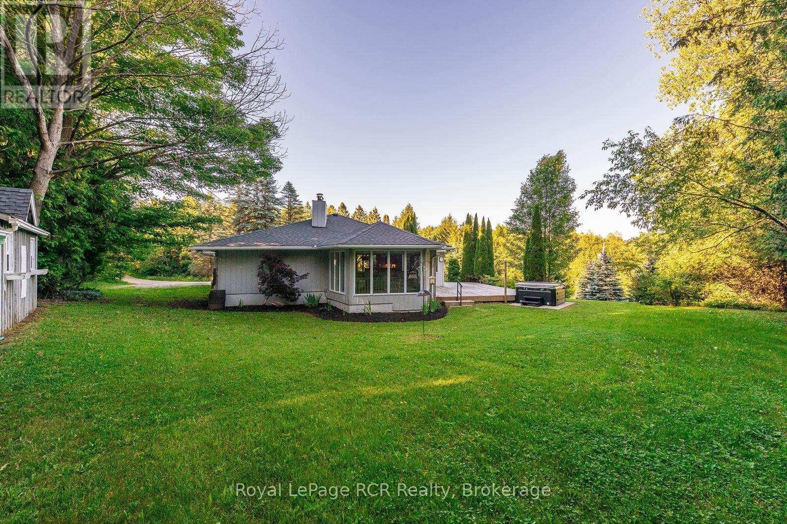 73028 10 Sideroad Sdr, West Grey, ON