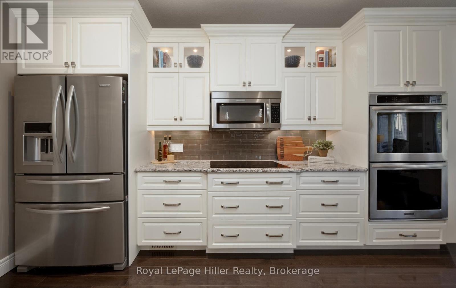 2 Findlay Place, Stratford, ON